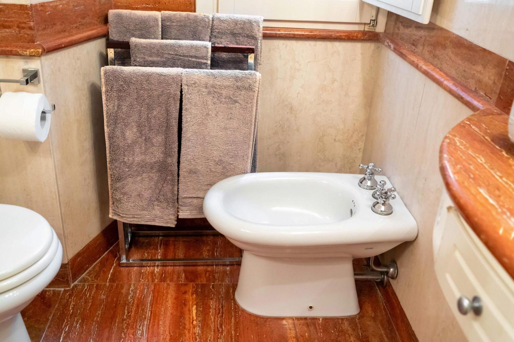 White Style Gambero Apartment Rome Bagian luar foto