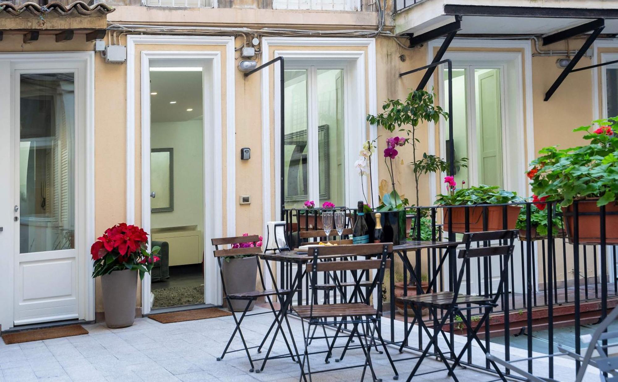 White Style Gambero Apartment Rome Bagian luar foto